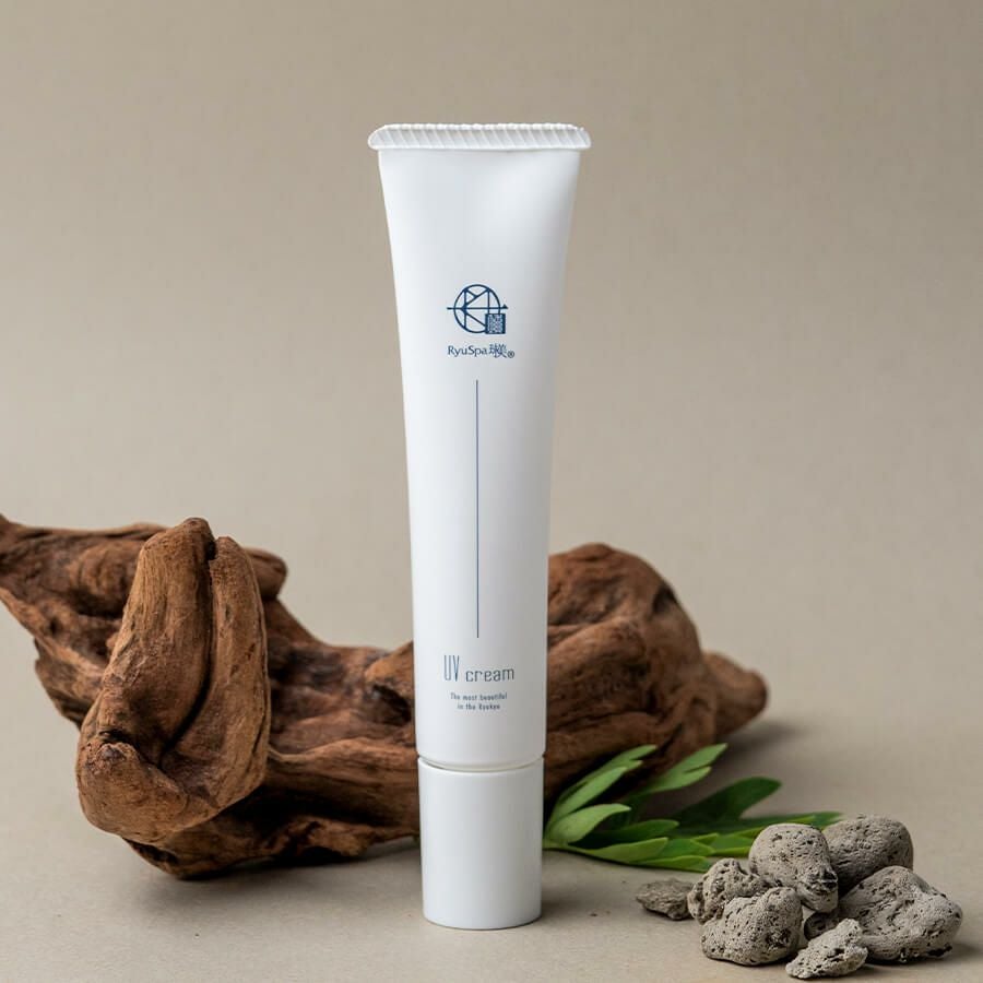 エイジングケア | 沖縄・久米島海洋深層水を使った自然派化粧品 | Ryu Spa